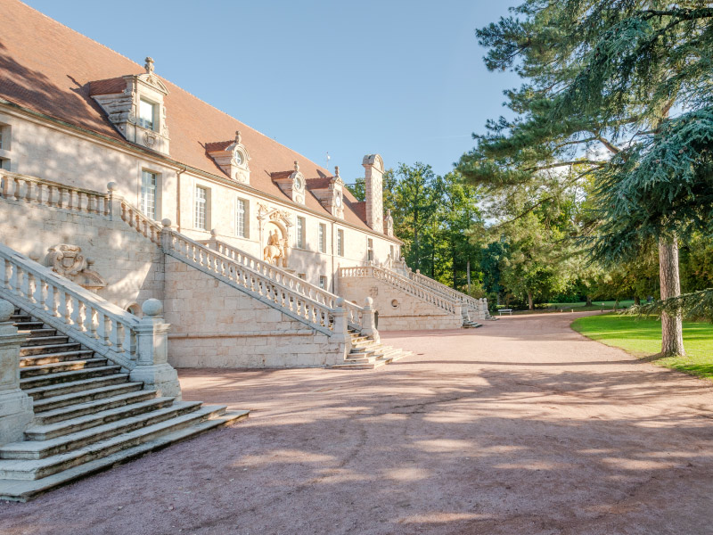 chateau-de-chaumont-en-charolais-visite-route-des-chateaux