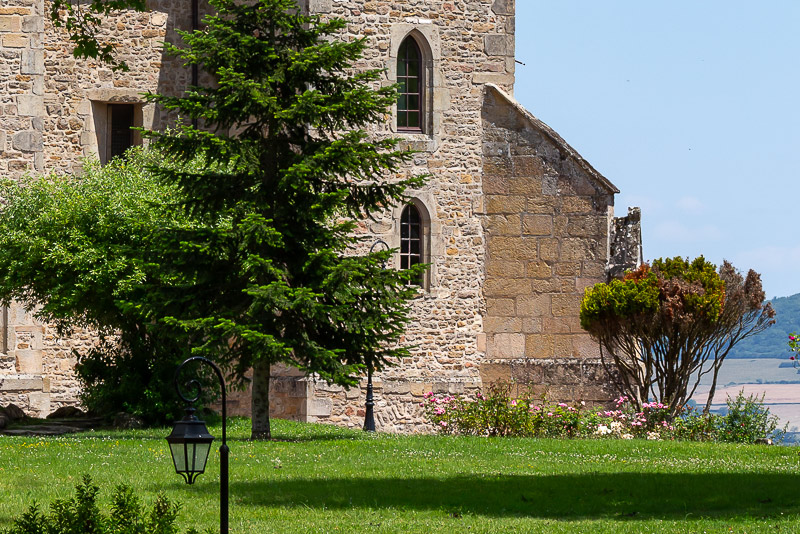detail-pierres-chateau-de-couches